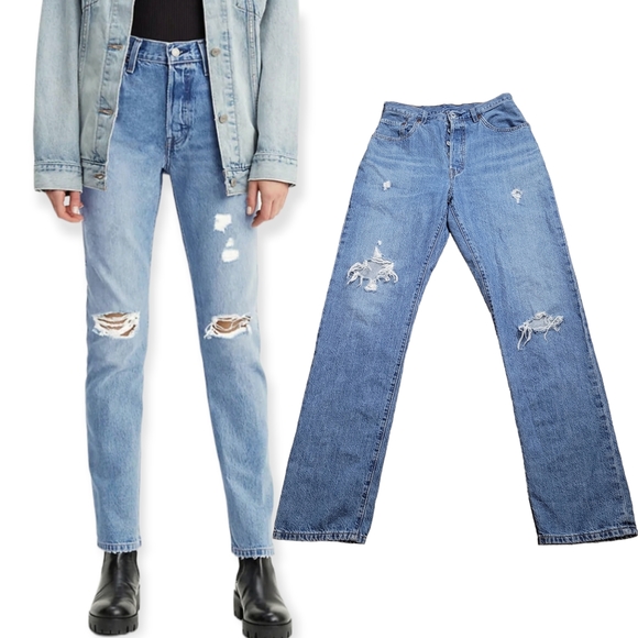 Levi's Women's 501 original light wash straight leg distressed button fly jeans - Picture 2 of 15